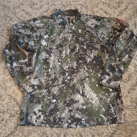 Sitka Optifade Camo 1/4 Zip Shirt  - Picture 1 of 9